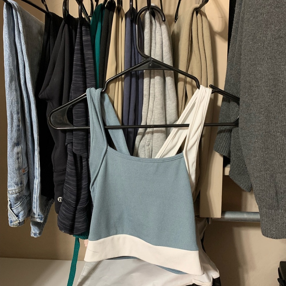 Small blue white criss-cross top